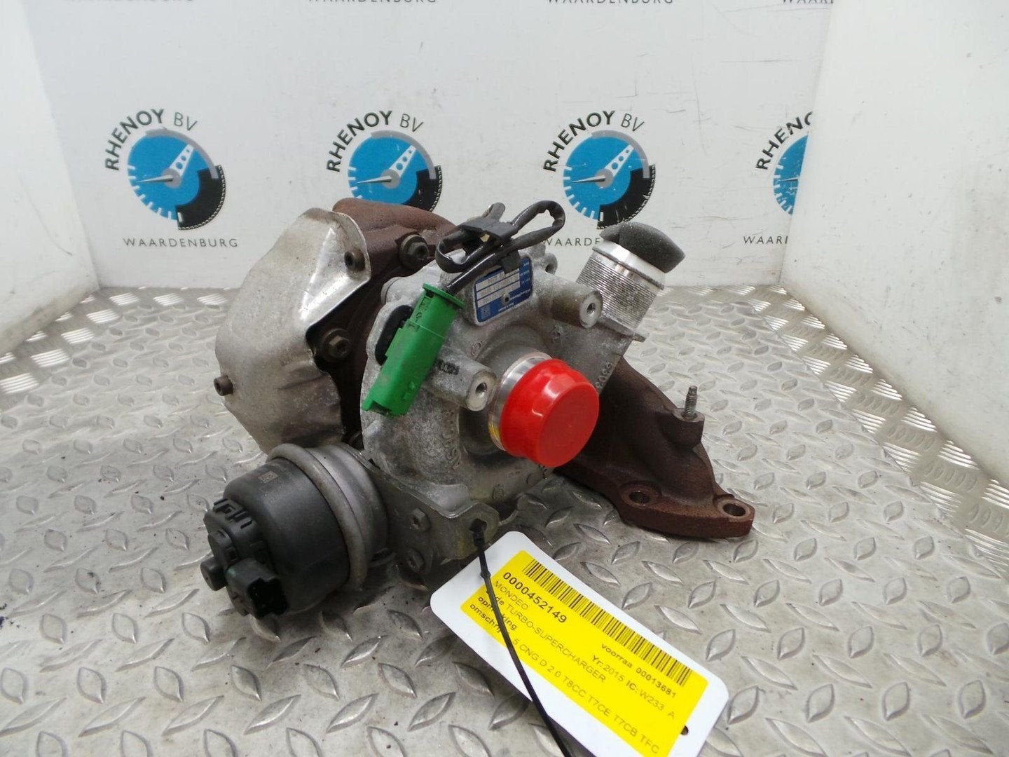 FORD MONDEO TURBO 2015, Ophalen of Verzenden, Gebruikt, Stiba lid