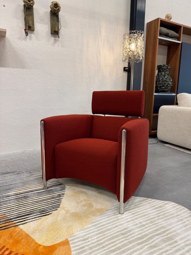 Nieuw Leolux Goncharov Fauteuil rood stof design stoel, Leolux, Info@leolux.nl, Nieuw, 75 tot 100 cm