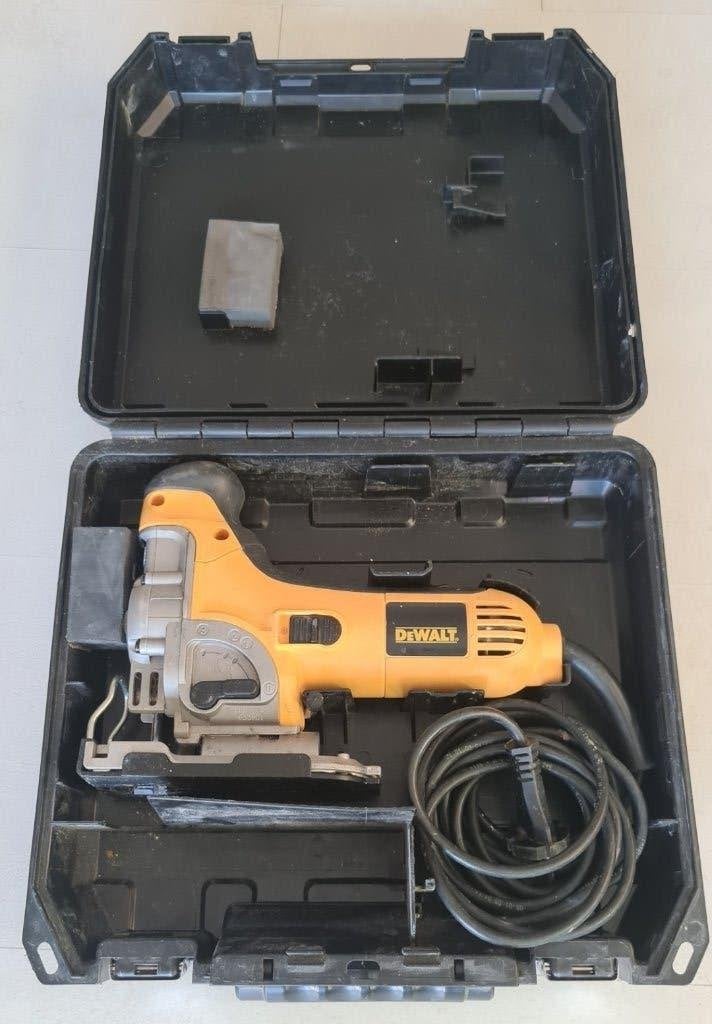 DeWalt decoupeerzaag DW333K + koffer, Ophalen, Gebruikt, DeWalt, Decoupeerzaag