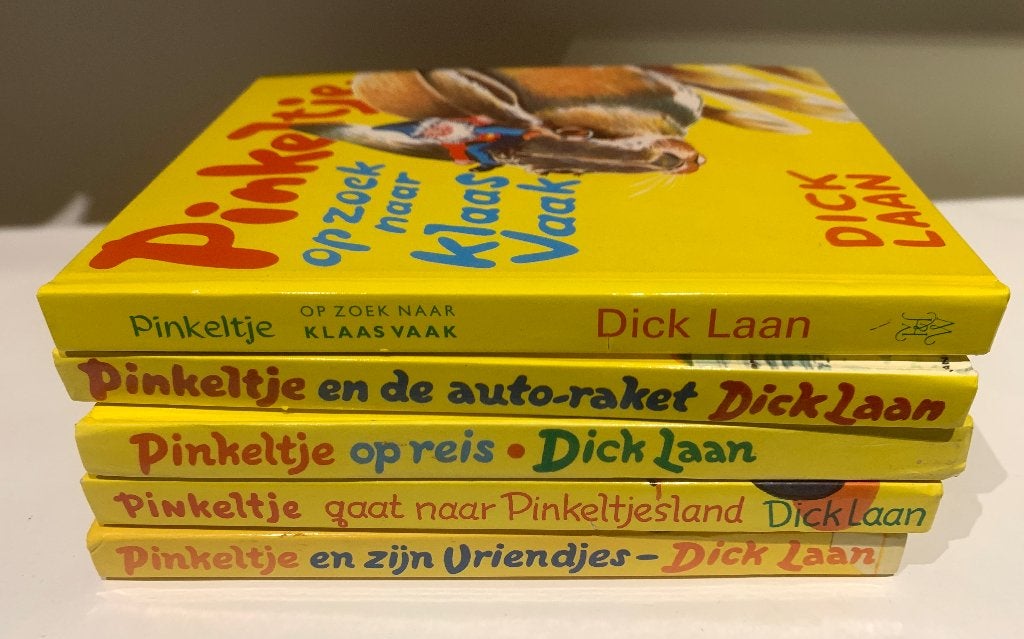 5x Boek Pinkeltje - Dick Laan zgan, Ophalen of Verzenden, Zo goed als nieuw, Fictie algemeen