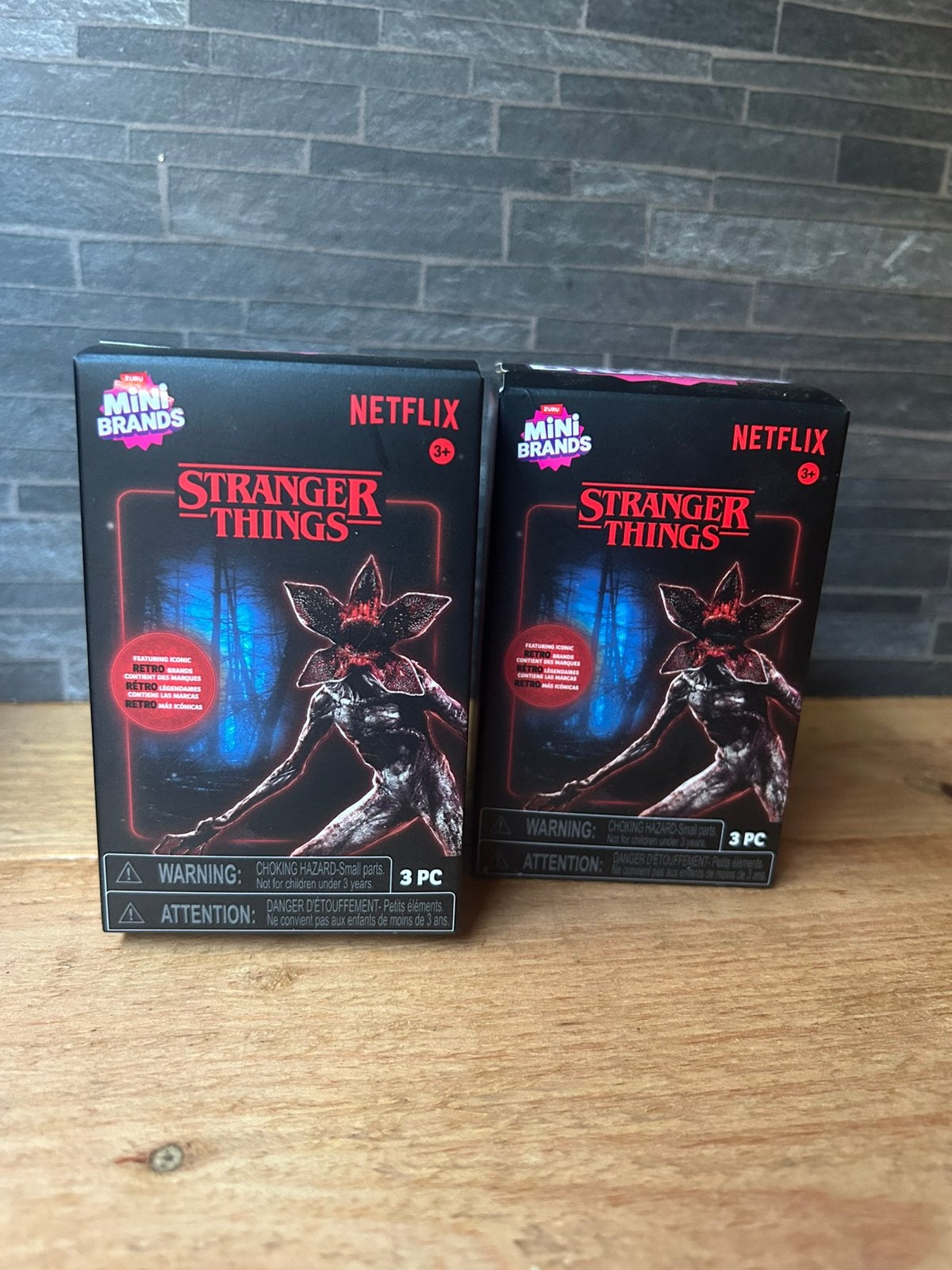 ZURU Mini Brands Netflix Stranger Things Blind Box Sealed 2x, Verzamelen, Poppetjes en Figuurtjes, Zo goed als nieuw, Verzenden