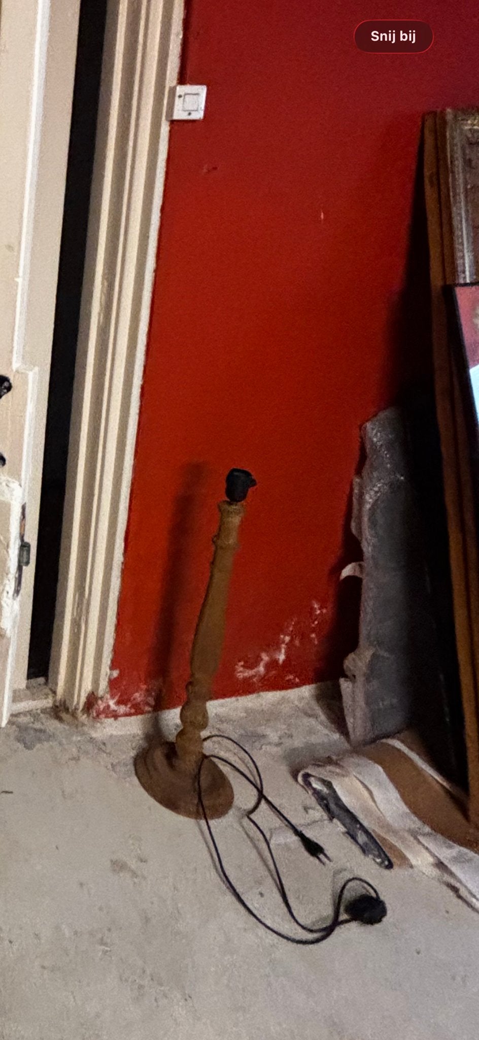 Vintage houten vloerlamp - uniek en sfeervol, Ophalen, Gebruikt, 100 tot 150 cm, E27 (groot)