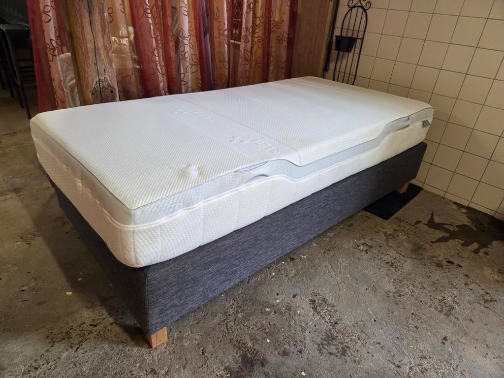 Boxspring 90x200 grijs, Ophalen, Eenpersoons, Grijs, 90 cm