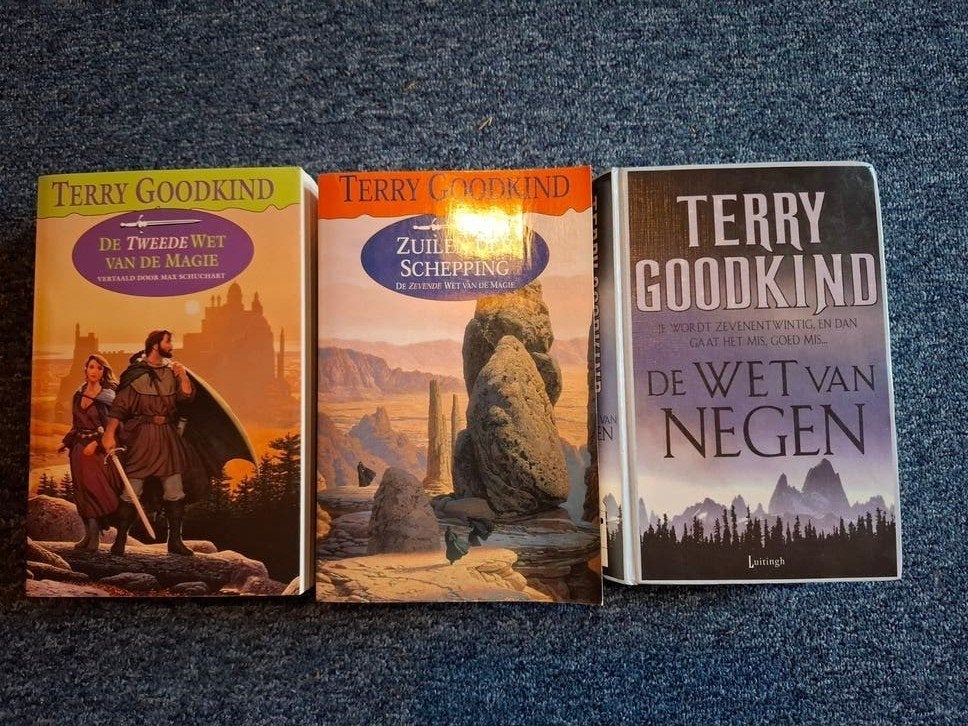Terry Goodkind De 2de en 7de Wet van de Magie, de wet van 9, Boeken, Ophalen of Verzenden, Gelezen, Terry Goodkind