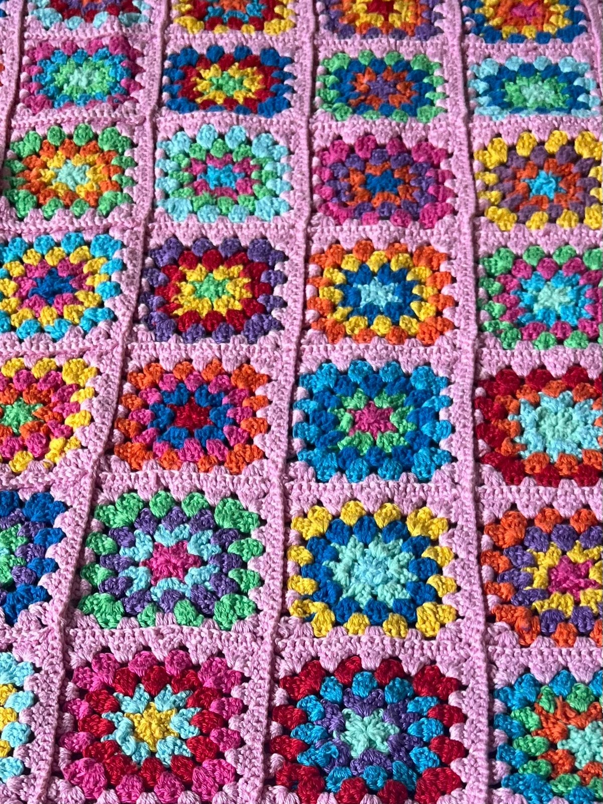 Handgemaakt patchwork kleedje kleurrijk, Huis en Inrichting, Ophalen of Verzenden, Zo goed als nieuw