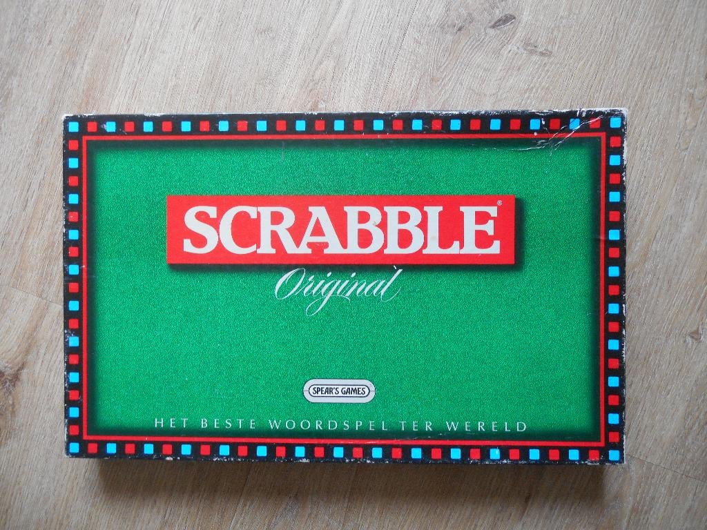 Scrabble groene doos, compleet, Hobby en Vrije tijd, Gezelschapsspellen | Bordspellen, Ophalen, Gebruikt