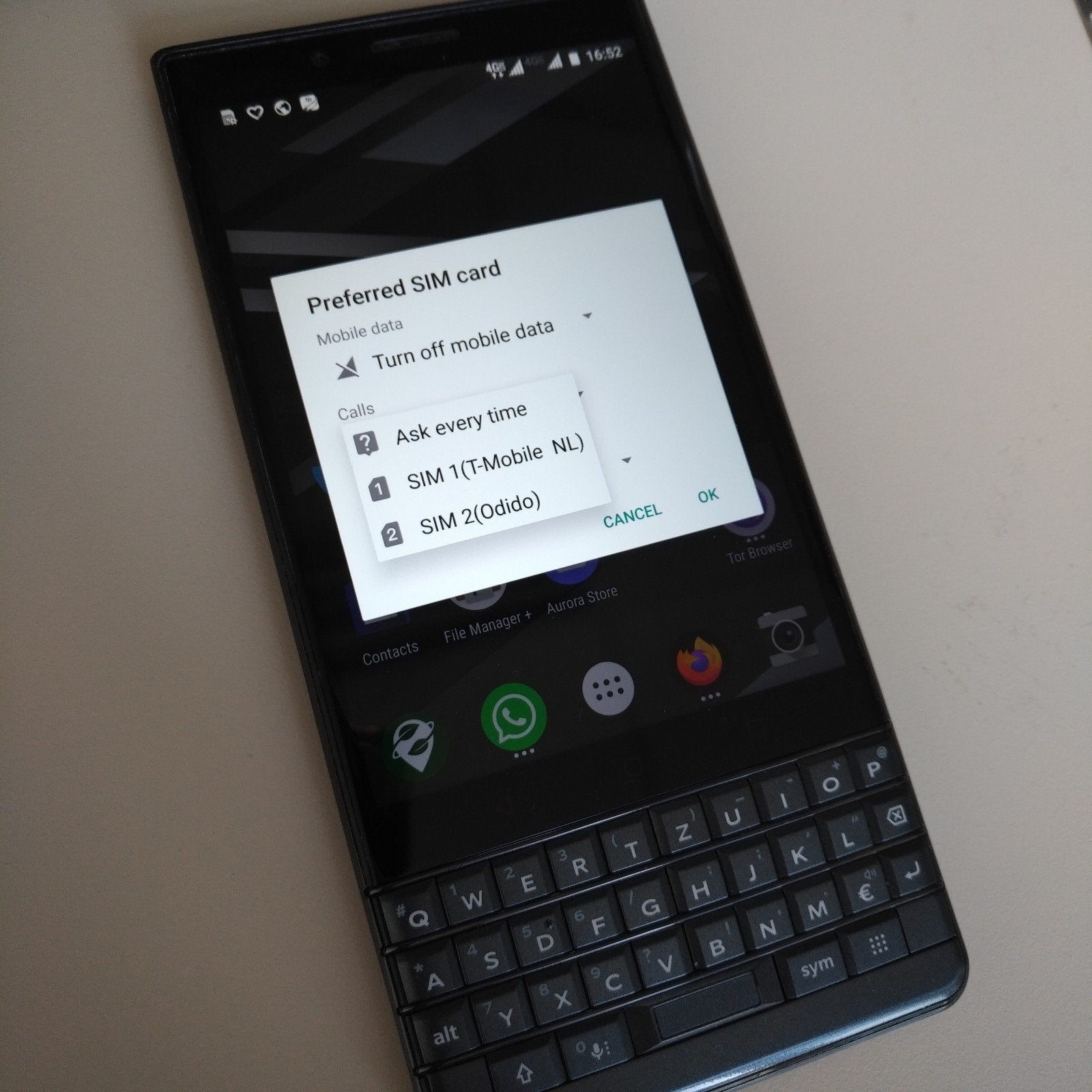blackberry key2le dual sim, Overige kleuren, Ophalen of Verzenden, Zo goed als nieuw, Zonder simlock