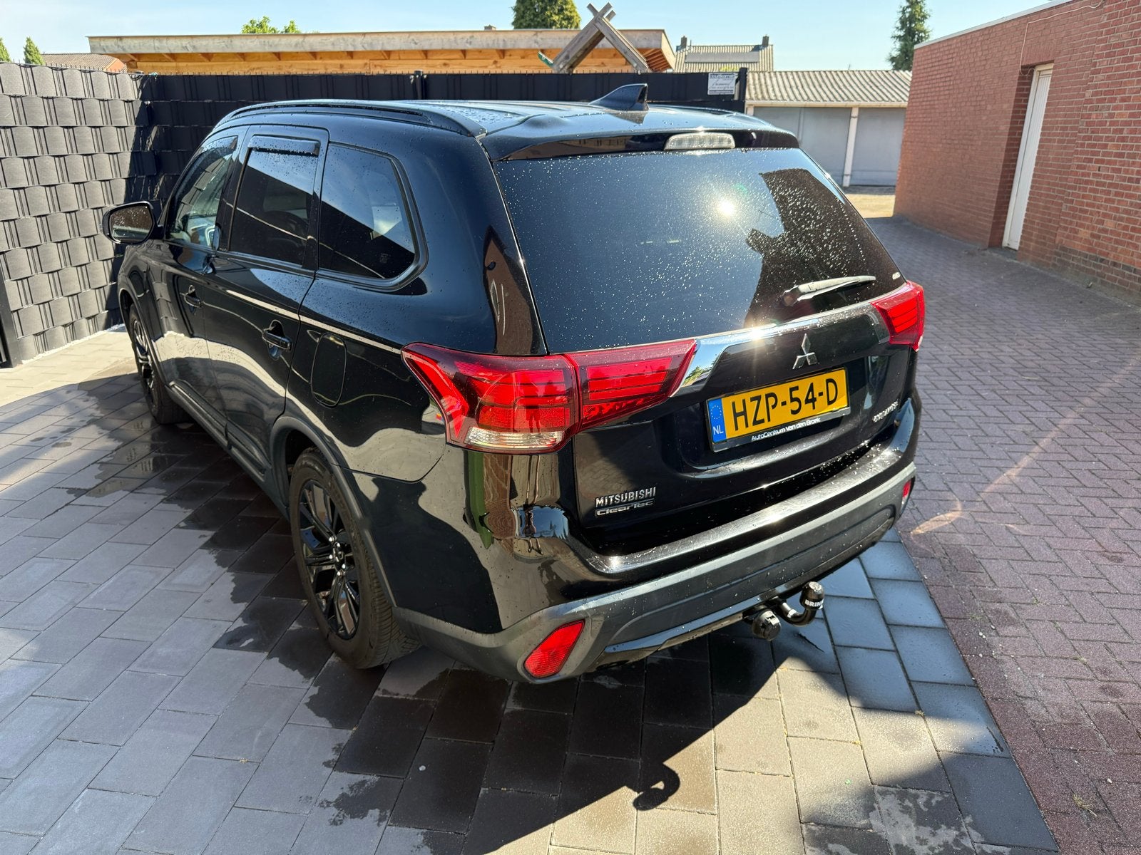 Mitsubishi Outlander 2.0 MPI 4WD CVT 2018 Zwart, Auto's, Automaat, 1998 cc, Stof, Outlander
