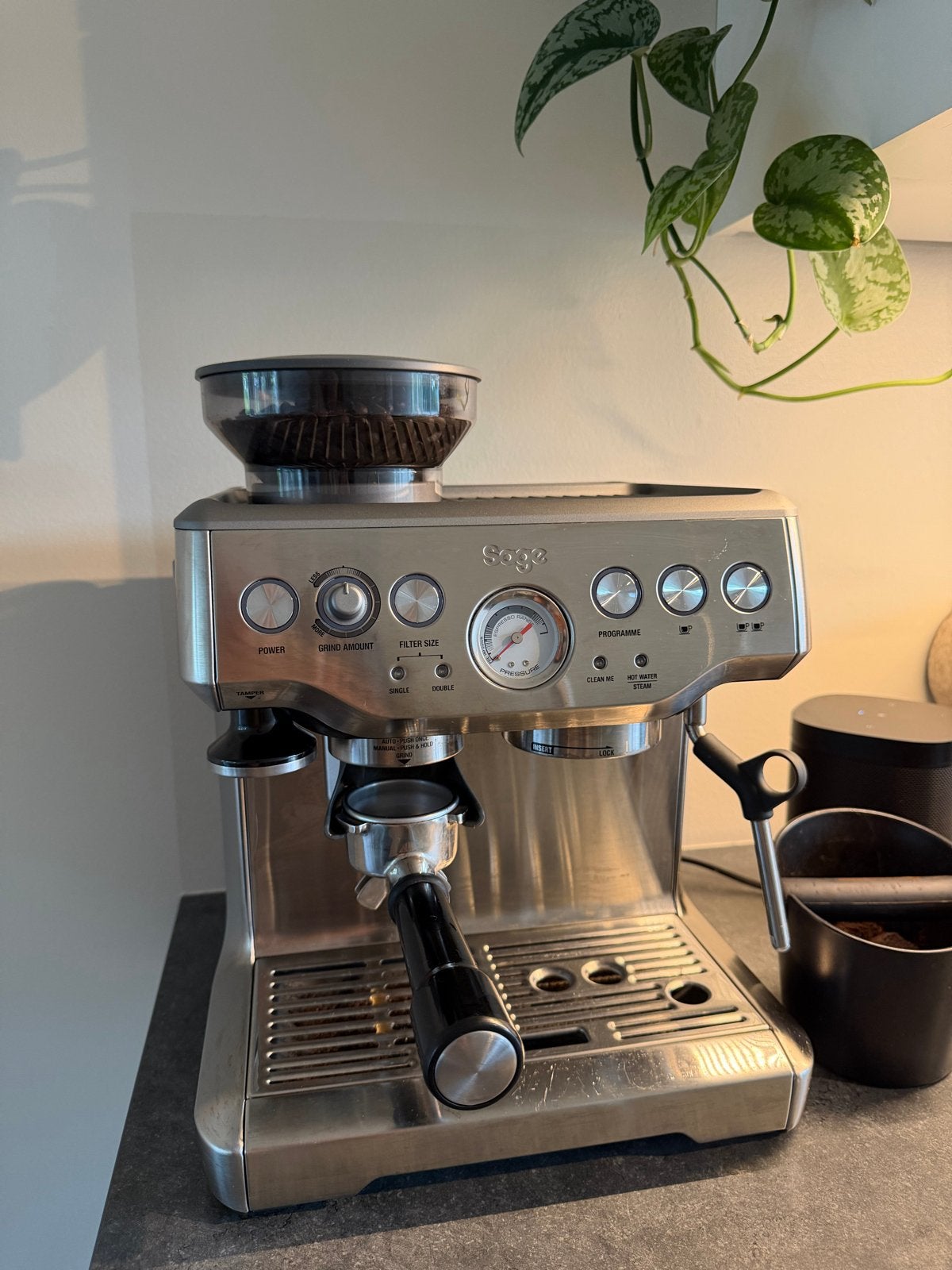 Sage Barista Express Espressomachine, Gebruikt, Espresso apparaat, Koffiebonen, 1 kopje