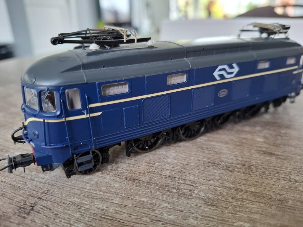 Roco 62675, serie 1000 van de NS, Ophalen of Verzenden, Roco, Gelijkstroom, Locomotief