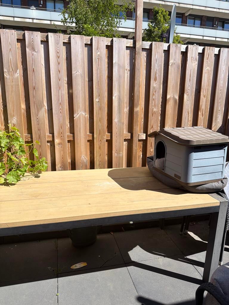 Eet tafel, Ophalen, Zo goed als nieuw