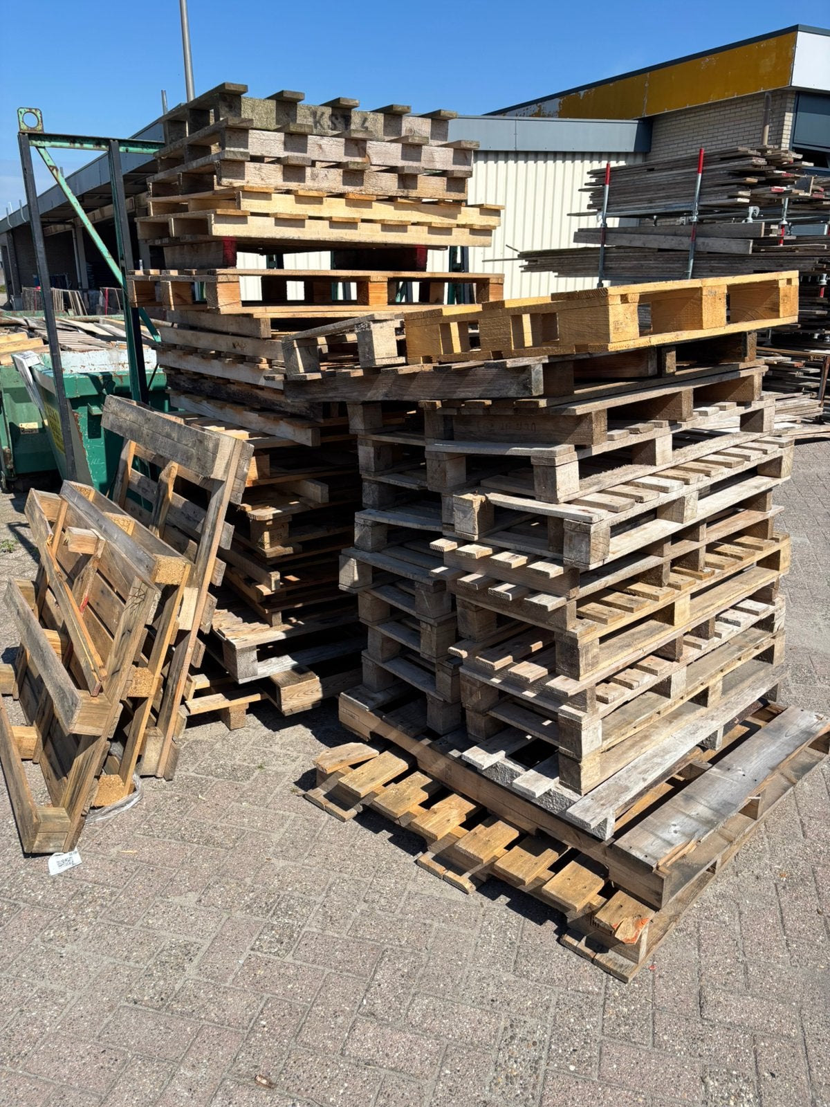Pallets, wegwerp, diverse afmetingen, Minder dan 3 m³, Ophalen, Overige houtsoorten