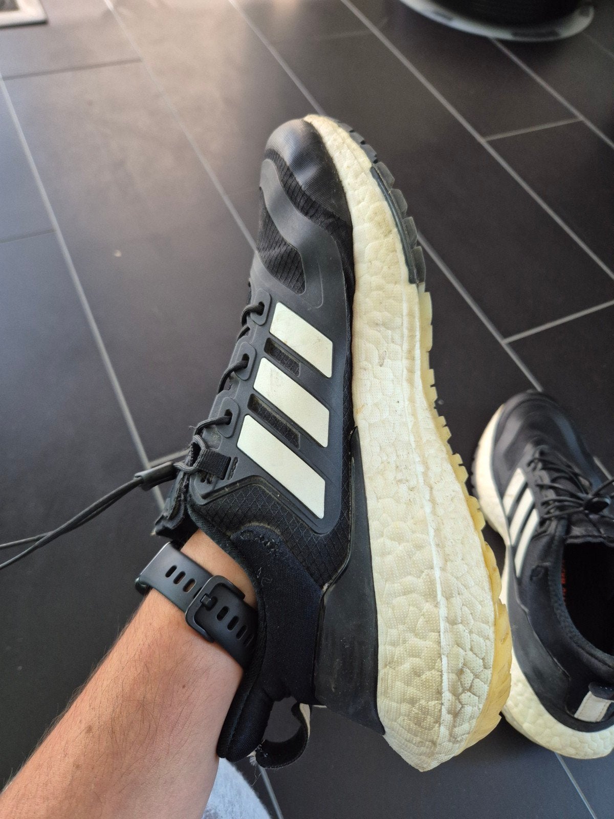 Adidas Ultraboost 22 C.RDY II hardloopschoenen - mt 38 2/3, Sport en Fitness, Loopsport en Atletiek, Ophalen of Verzenden, Zo goed als nieuw