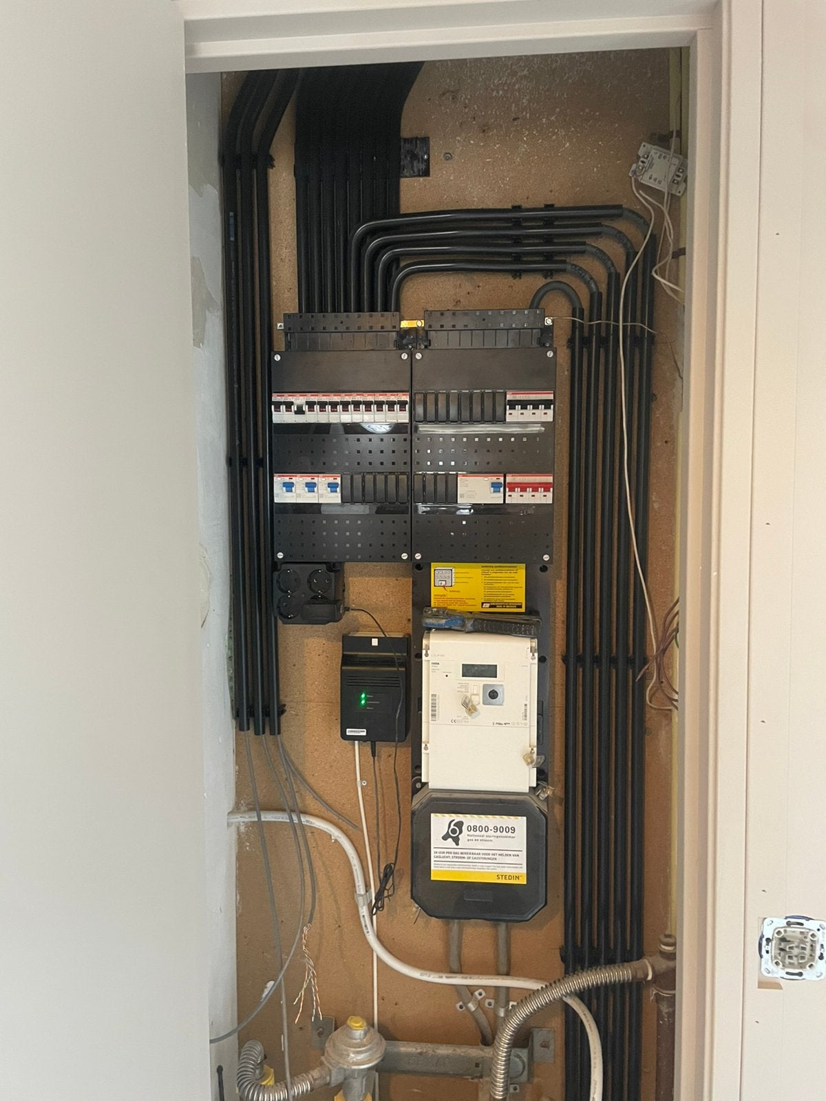 Elektricien/klusjesman gezocht? Elektra, timmerwerk etc., Doe-het-zelf en Verbouw, Ophalen of Verzenden