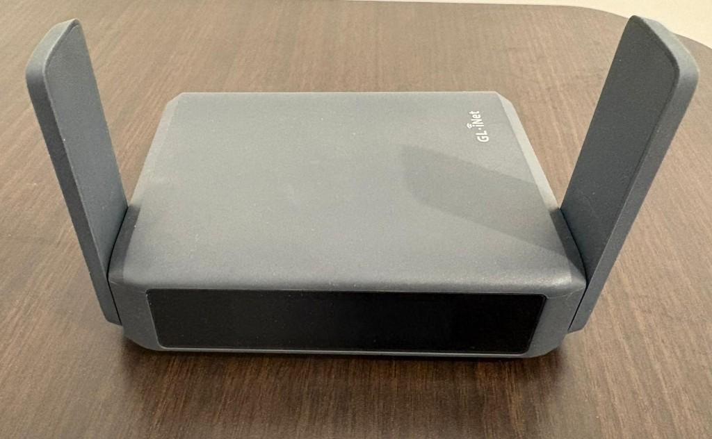 GL.iNet Slate 7 (GL-BE3600) Wi-Fi 7 Travel Router + Doos, Computers en Software, Routers en Modems, Ophalen of Verzenden, Zo goed als nieuw