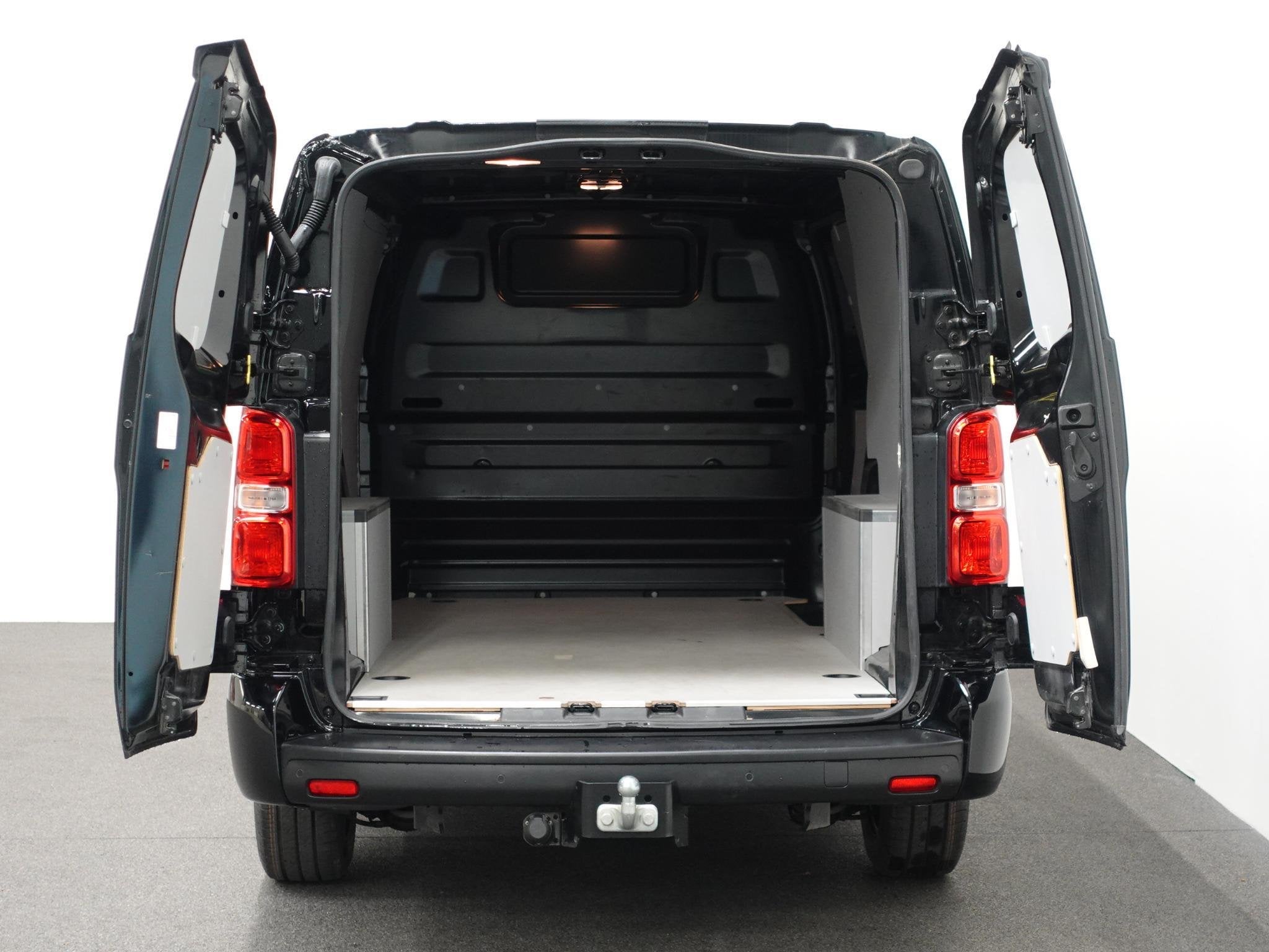Peugeot Expert 2.0 BlueHDI 145PK L3 Automaat Navigatie Airco, Stof, Gebruikt, 4 cilinders, 2500 kg