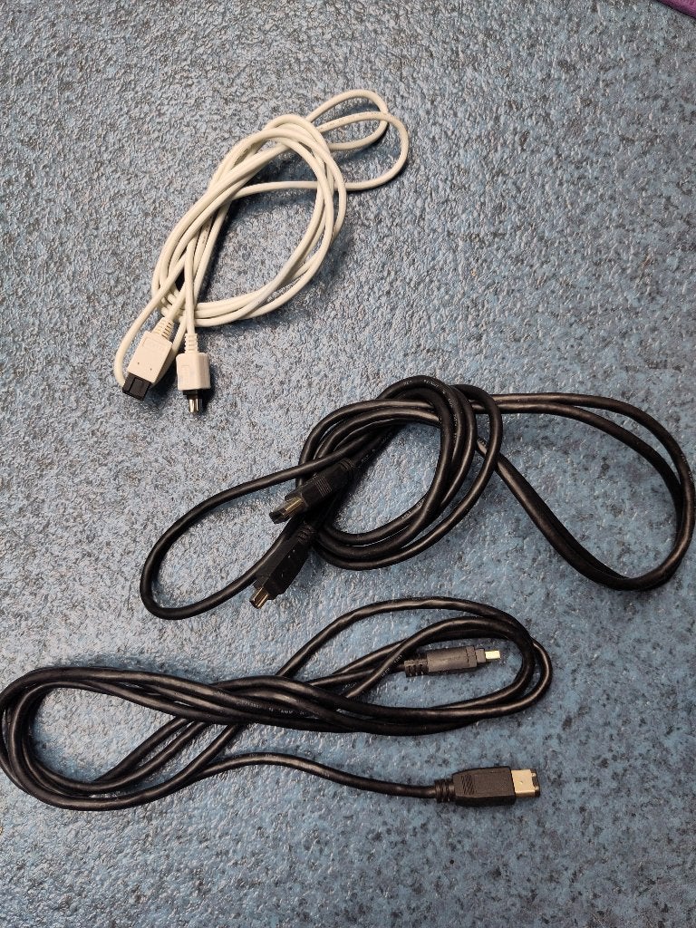 firewire kabels, Ophalen of Verzenden, Gebruikt, Minder dan 2 meter, Overige kabels
