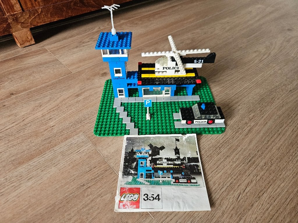 Lego 354 Police Heliport 1972 vintage, Lego, Inclusief instructies, Ophalen of Verzenden, Complete set