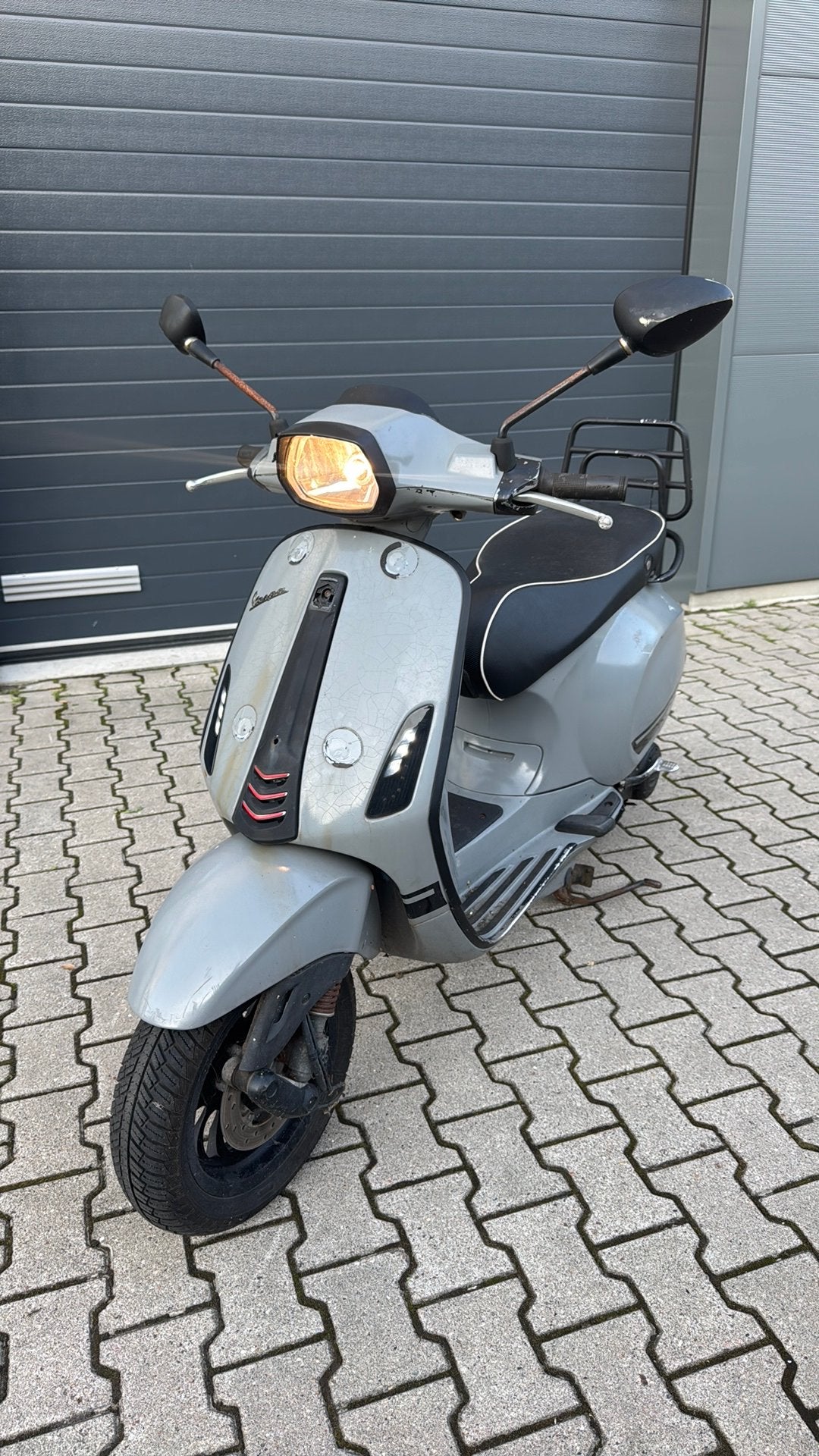 Vespa sprint 2015 nardo grey, Fietsen en Brommers, Scooters | Vespa, Ophalen of Verzenden, Zo goed als nieuw, Benzine, Overige modellen