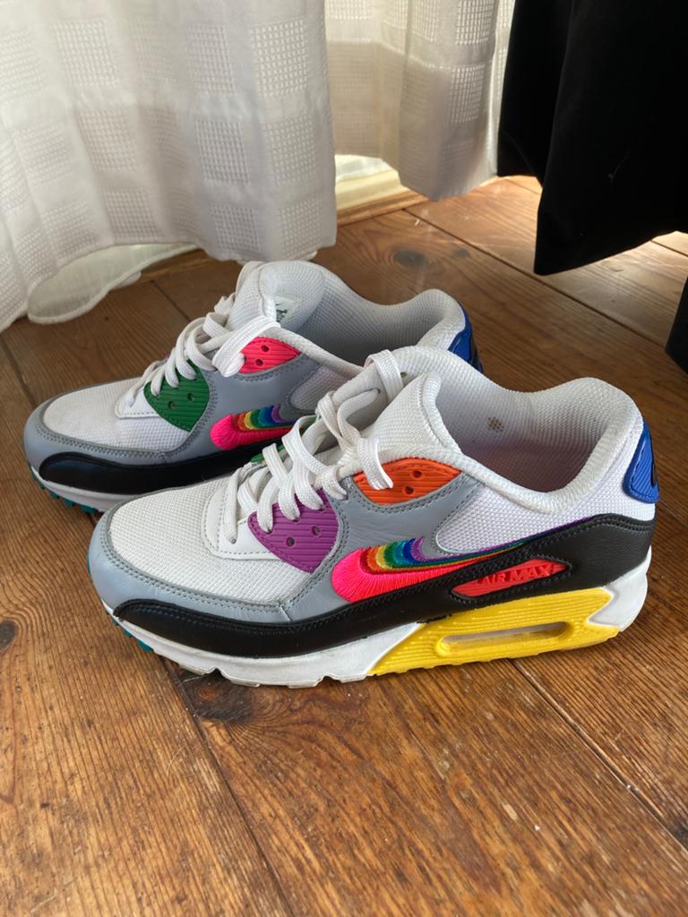 Nike Air Max 90 Be True - Kleurrijke Sneakers maat 38, Ophalen of Verzenden, Gedragen, Overige kleuren, Sneakers of Gympen