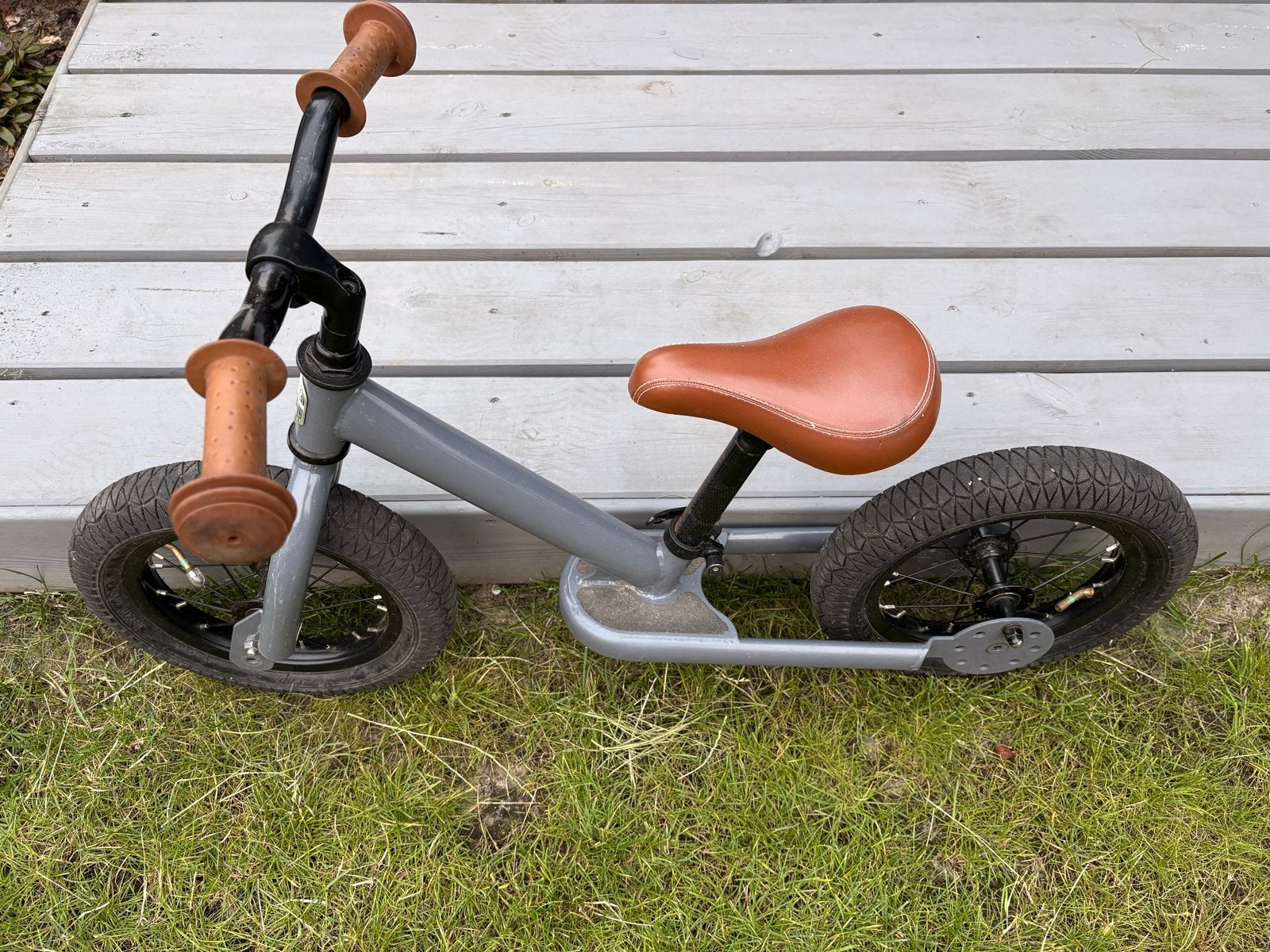 Trybike Loopfiets Driewieler - Grijs, Ophalen, Zo goed als nieuw, Verstelbare zitting