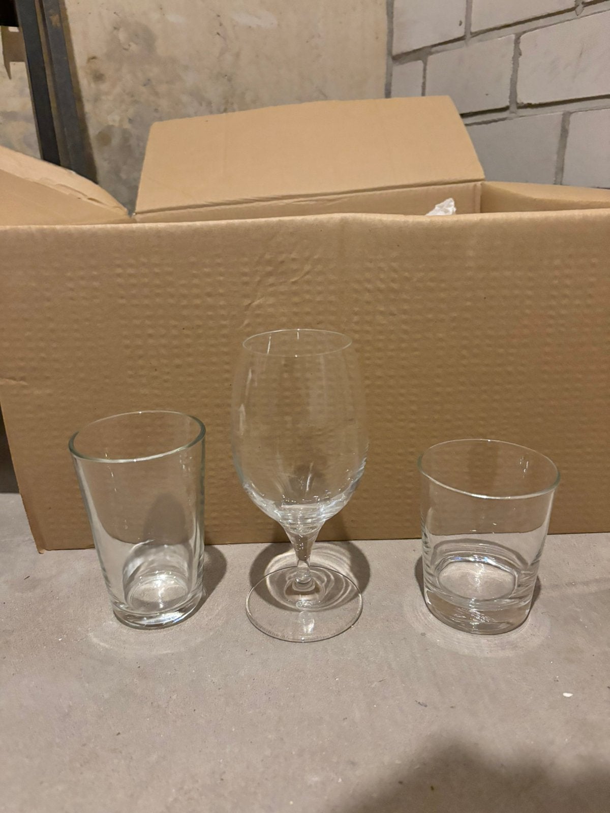 Gratis af te halen doos vol verschillende ikea drinkglazen, Ophalen of Verzenden, Zo goed als nieuw, Overige typen