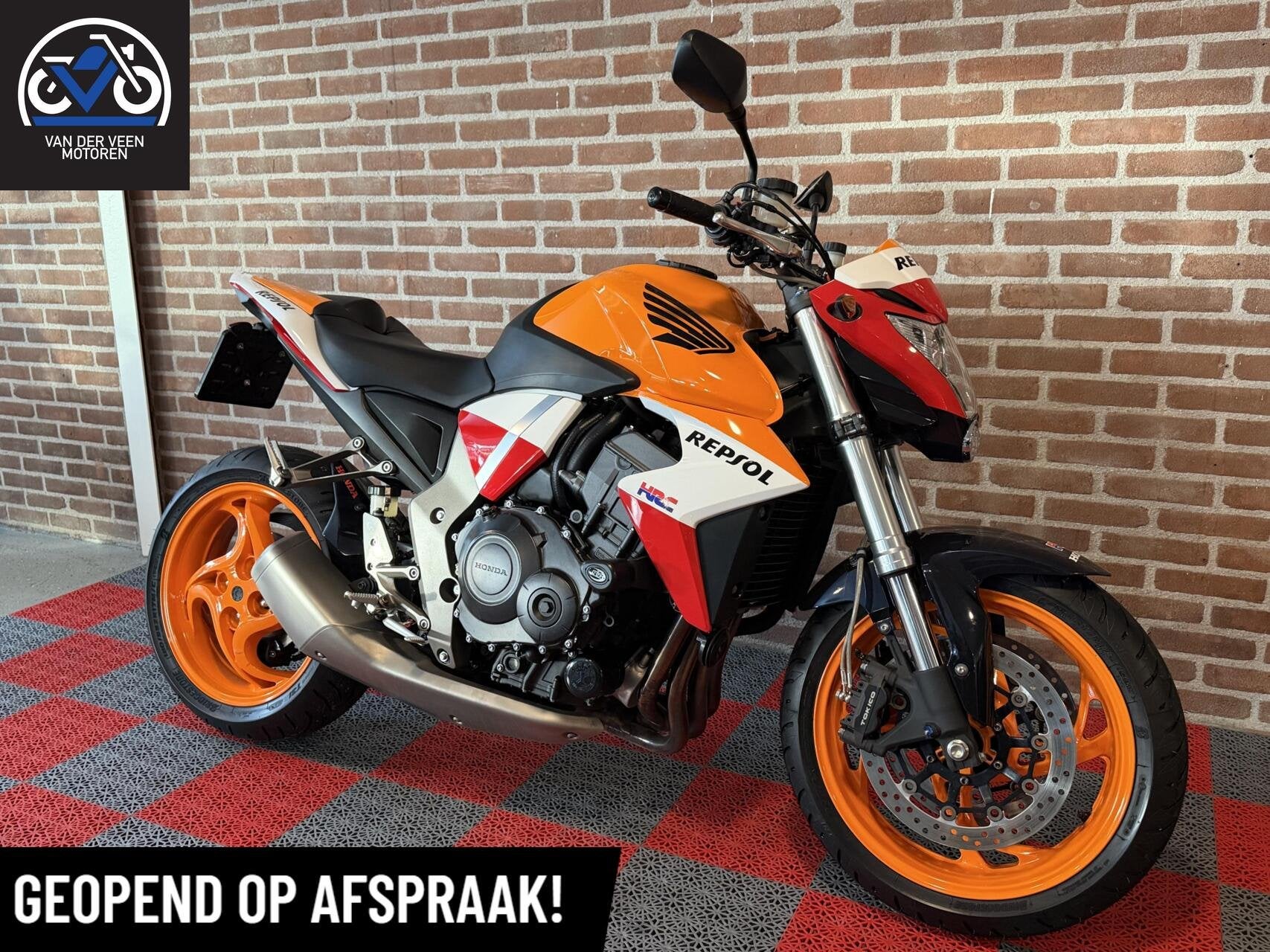 Honda CB 1000 R, Repsol, recent onderhoud, nieuwe banden!, Meer dan 35 kW, Toermotor, 998 cc, Handgeschakeld
