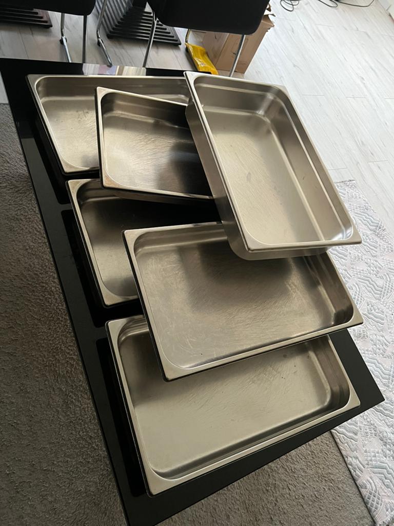 Grote Rvs bakken/schalen, Ophalen of Verzenden, Gebruikt, Minder dan 25 cm, Minder dan 100 cm