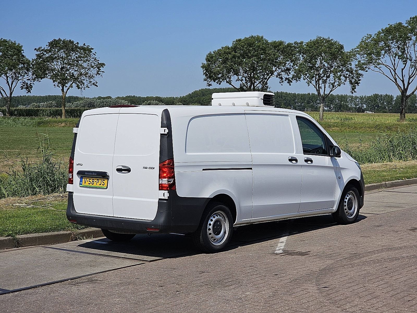 MERCEDES-BENZ VITO 116 l3 xl koelwagen led!, Auto's, Bestelauto's, Gebruikt, Euro 6, Bedrijf, Diesel