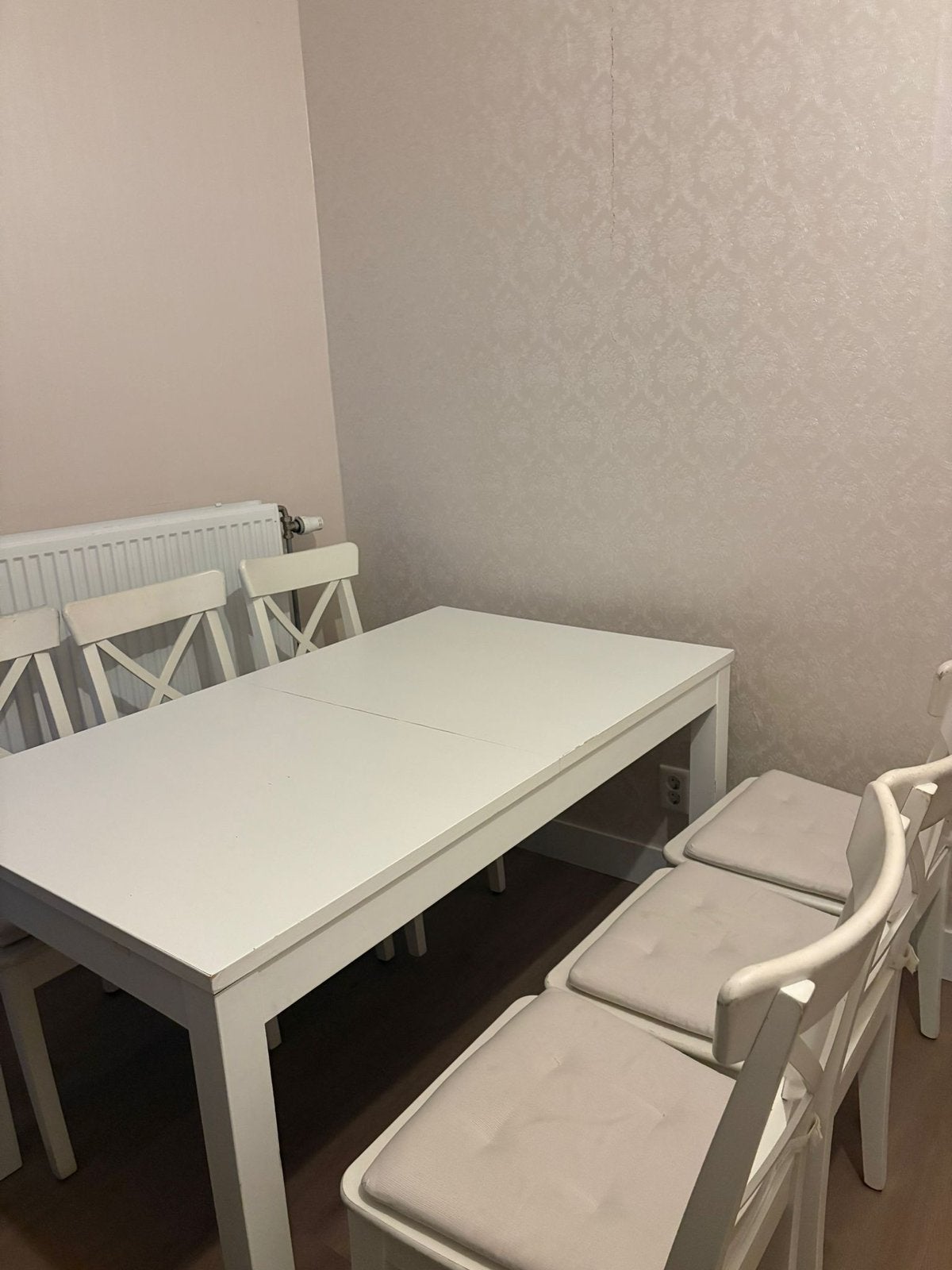 Eettafel en 6 stoelen compleet  €30!!!!!!!, Ophalen, Zo goed als nieuw, Rechthoekig, 50 tot 100 cm
