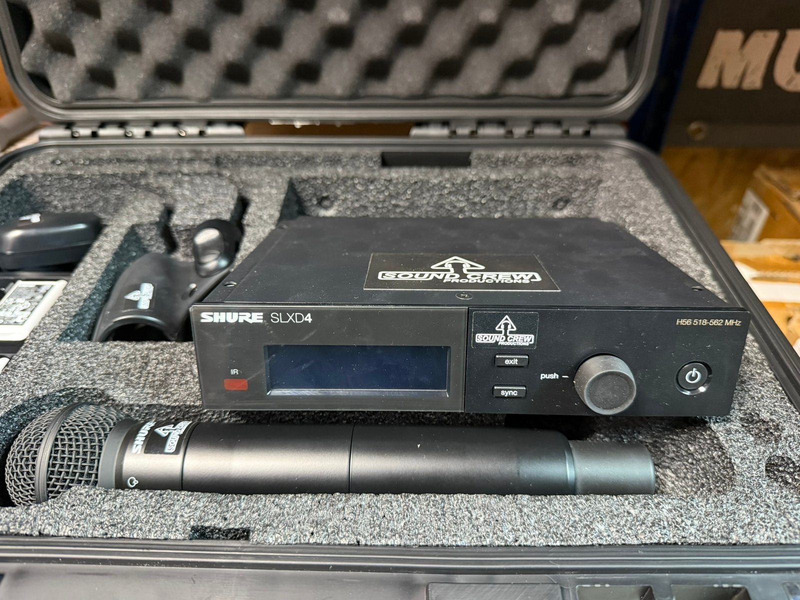 Shure SLXD4-E H56 + SLXD2-B58 –  complete set in SKB koffer, Muziek en Instrumenten, Ophalen of Verzenden, Zo goed als nieuw, Zangmicrofoon