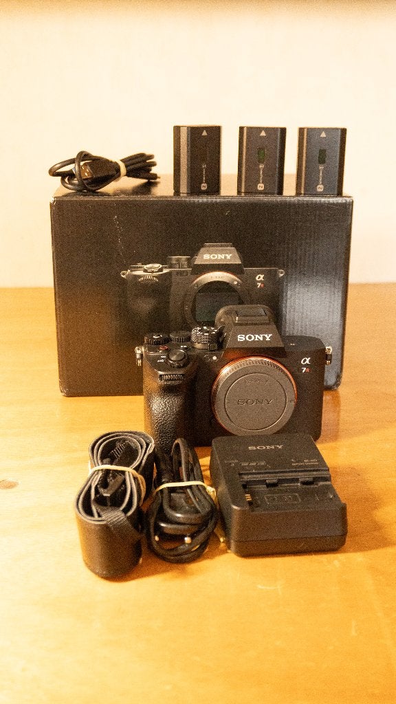 Sony A7R V, Audio, Tv en Foto, Fotocamera's Digitaal, Screenprotector, Bluetooth, Ophalen of Verzenden, Zo goed als nieuw
