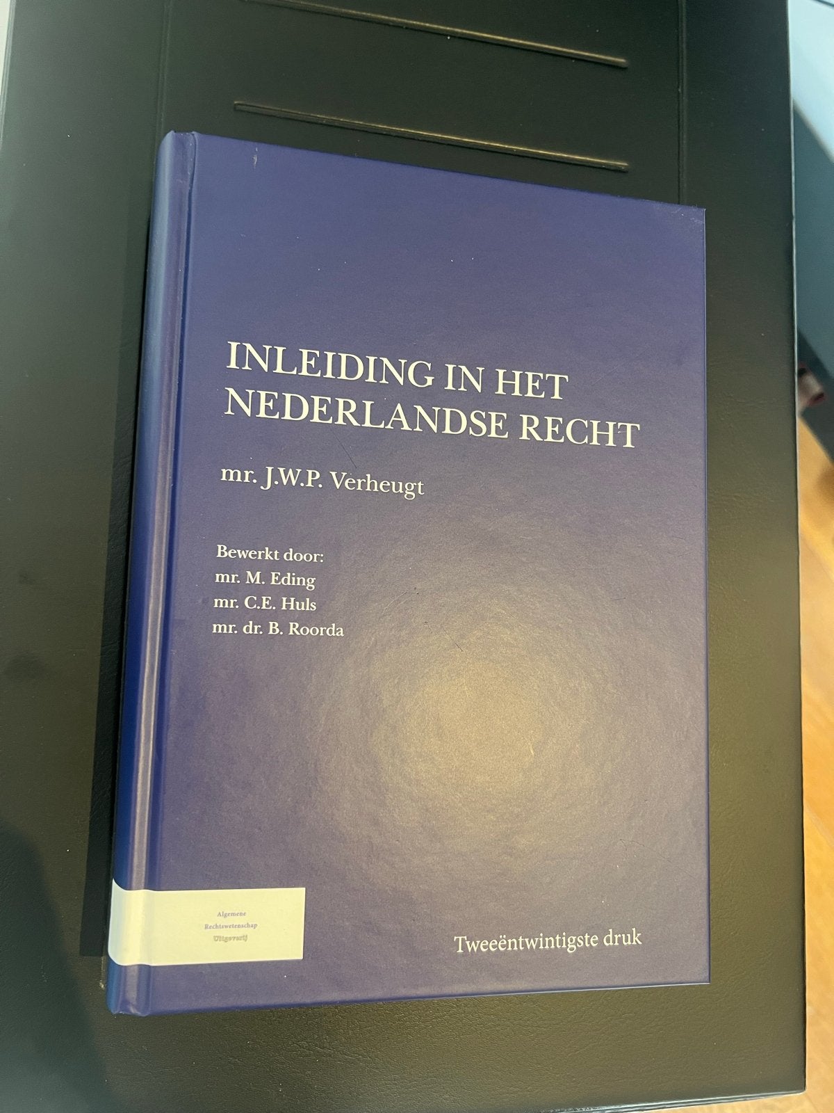 Inleiding in het Nederlandse Recht - J.W.P. Verheugt, Ophalen of Verzenden, Gamma, Nieuw, WO