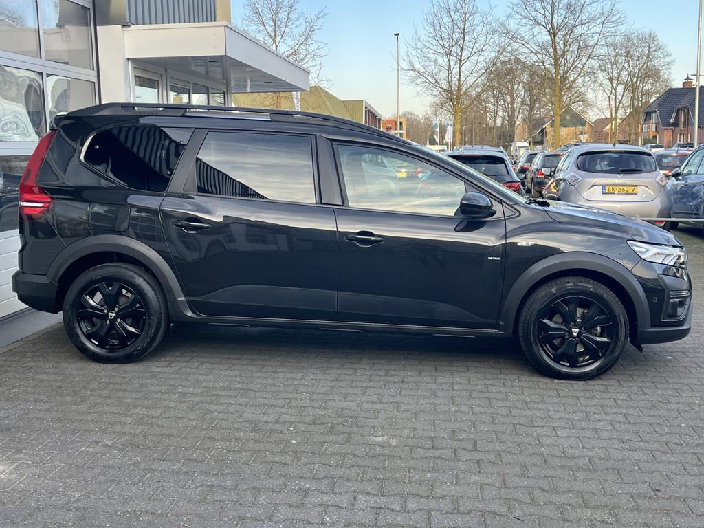 Dacia Jogger 1.0 TCe 110 Extreme 7p. Camera Cruise control S, Stof, Gebruikt, 7 stoelen, Zwart