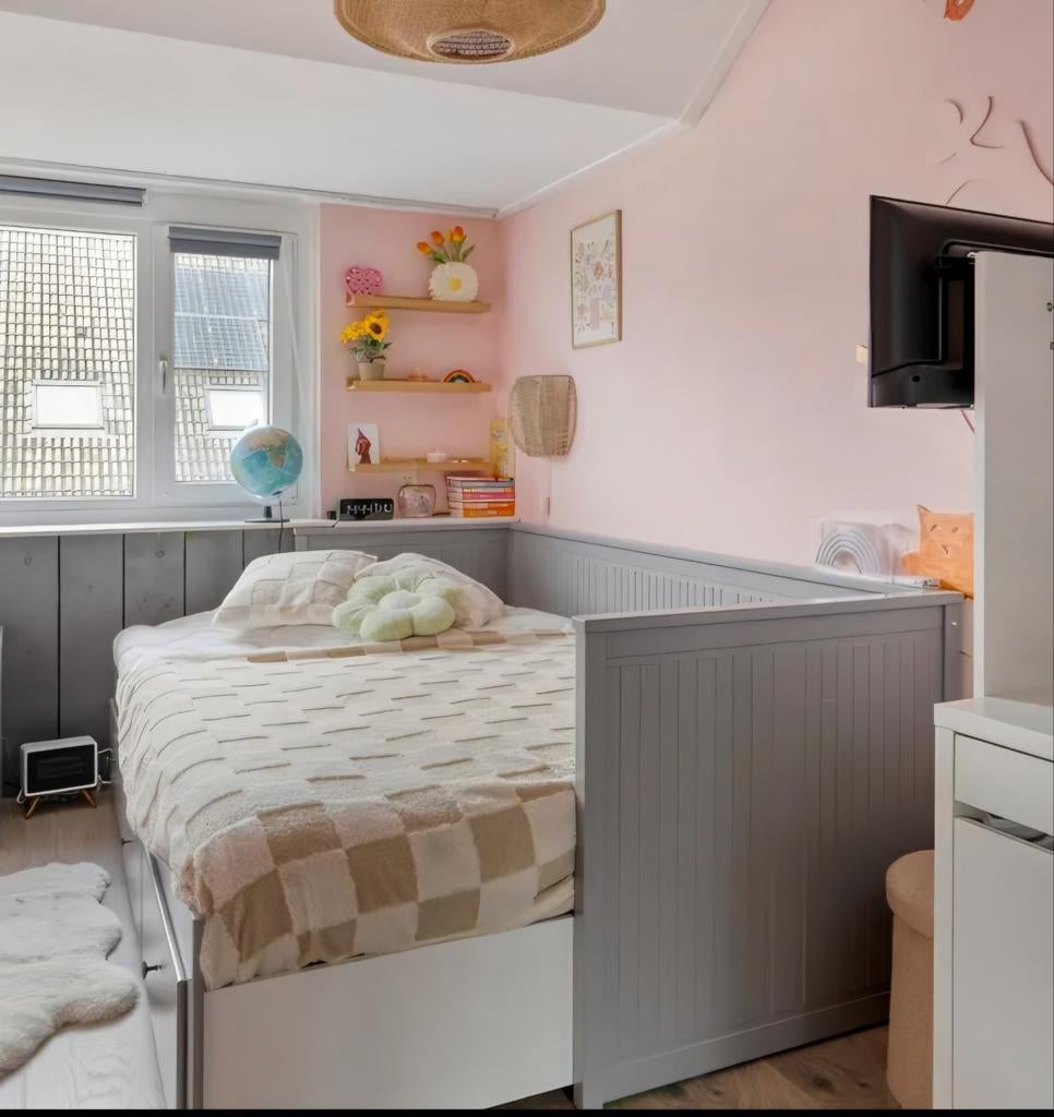 IKEA Hemnes Bedbank met 3 lades - Grijs, Huis en Inrichting, Slaapkamer | Bedden, Ophalen, Verstelbaar, Modern, Scandinavisch