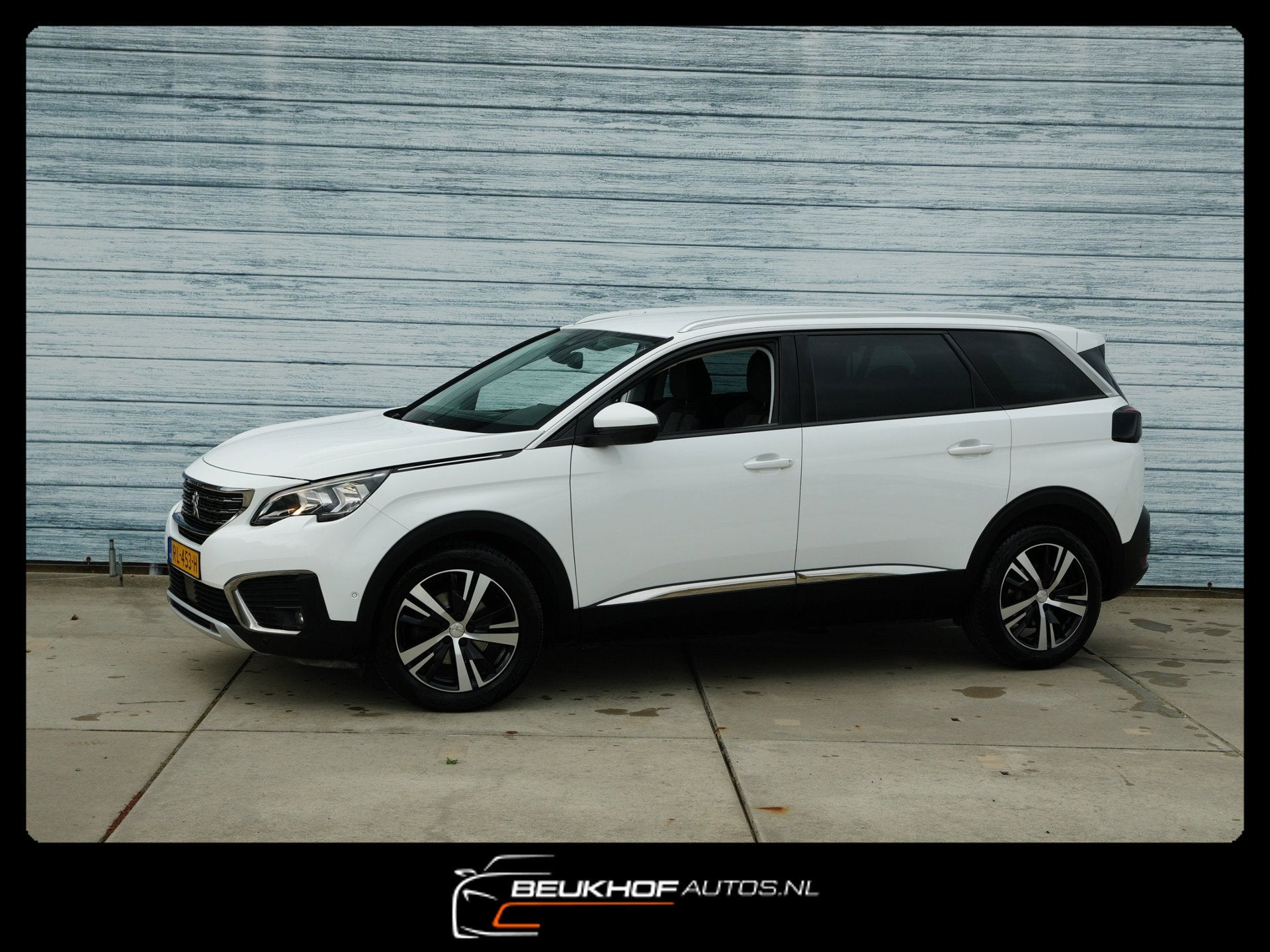 Peugeot 5008 1.2 Allure 7 Persoons Leer Nav Carplay Btw Auto, Auto's, Peugeot, Gebruikt, 1199 cc, 7 stoelen, Wit