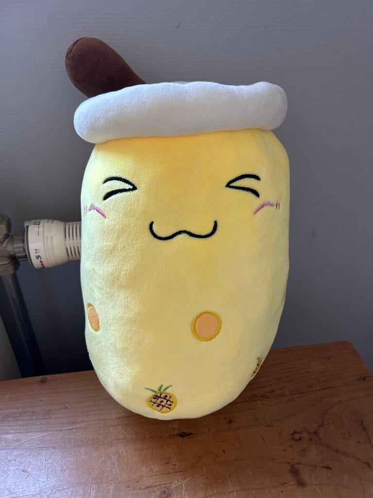 Leuke gele Bubble Tea knuffel met ananas, Overige merken, Overige typen, Ophalen of Verzenden, Zo goed als nieuw
