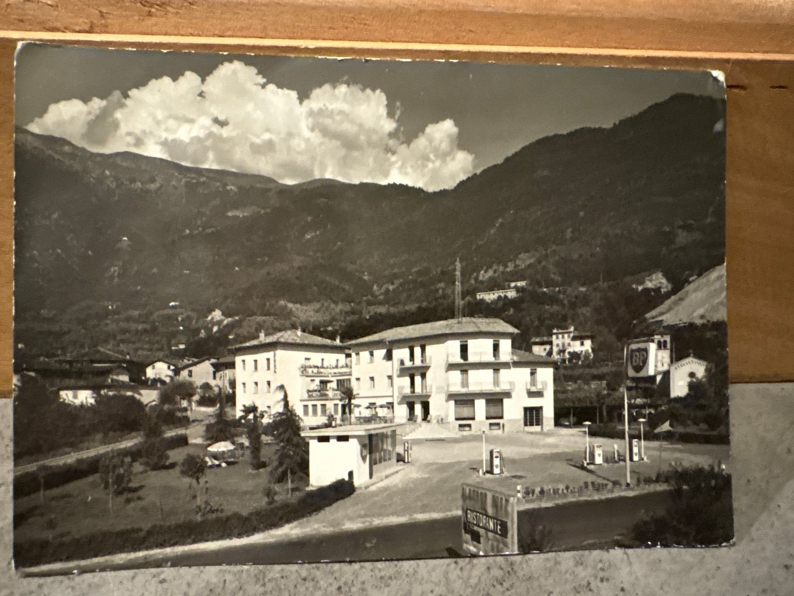 Trentino hotel Bellavista Gardameer, Ophalen of Verzenden, 1960 tot 1980, Gelopen, Italië