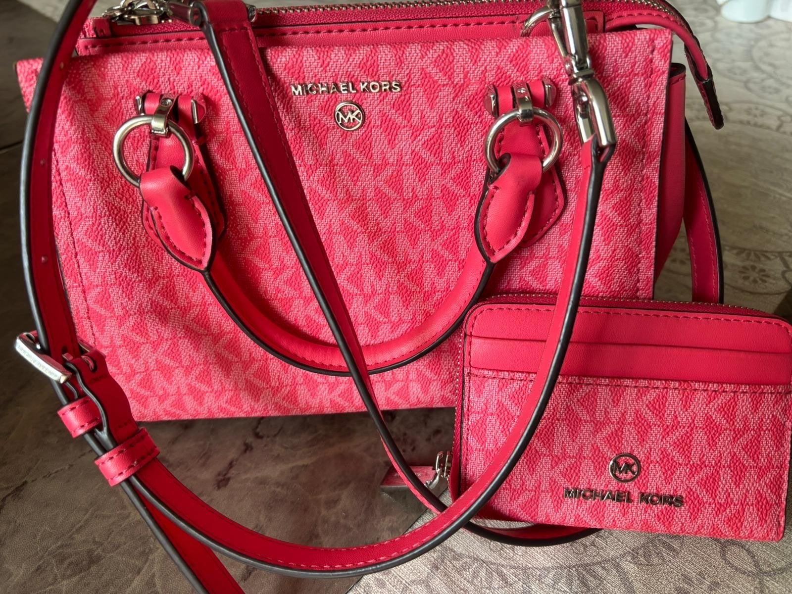 Michael Kors Tas & Portemonnee Set - Roze, Ophalen of Verzenden, Zo goed als nieuw, Roze, Handtas
