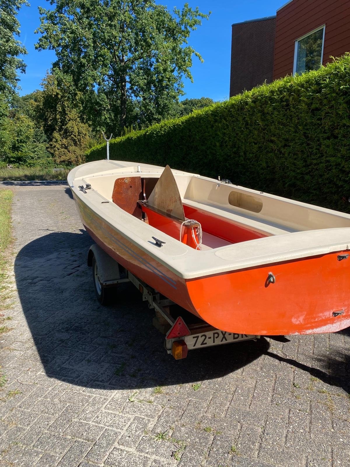 Oranje polyester zeilboot Mercury 4.0 PK buitenboordmotor, Ophalen, Gebruikt, Motor en Techniek