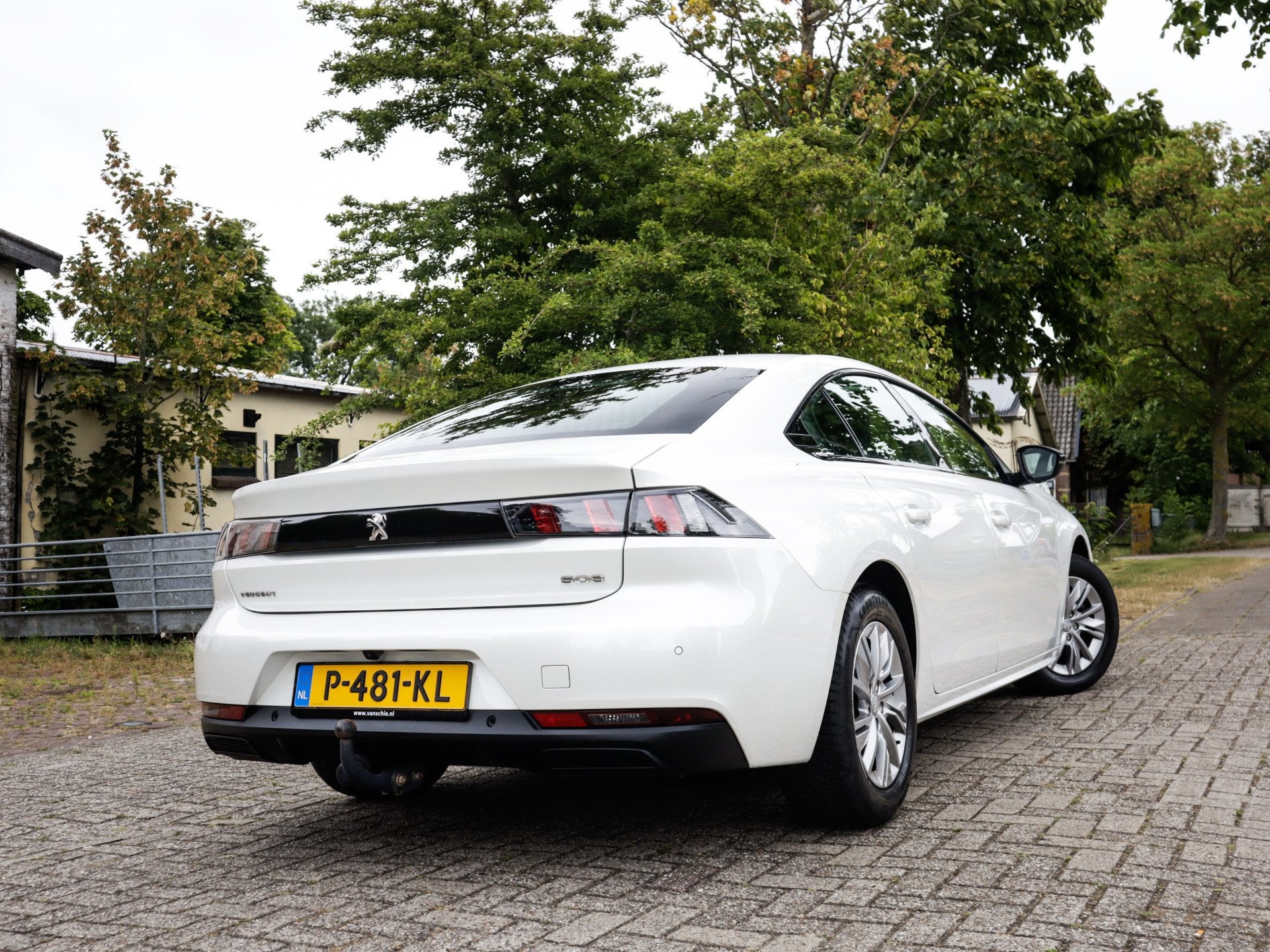 Peugeot 508 1.2 PureTech Active Pack Business 1e-Eig. & Deal, Auto's, Peugeot, Stof, Gebruikt, 1199 cc, Wit