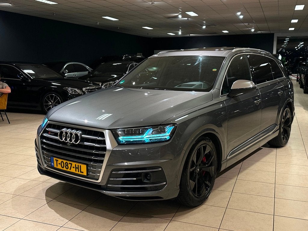 Audi Q7 SQ7 4.0 TDI Quattro|7-PERS|TREKHAAK|ACC|PANO|360, Auto's, Audi, 435 pk, Gebruikt, 7 stoelen, Leder