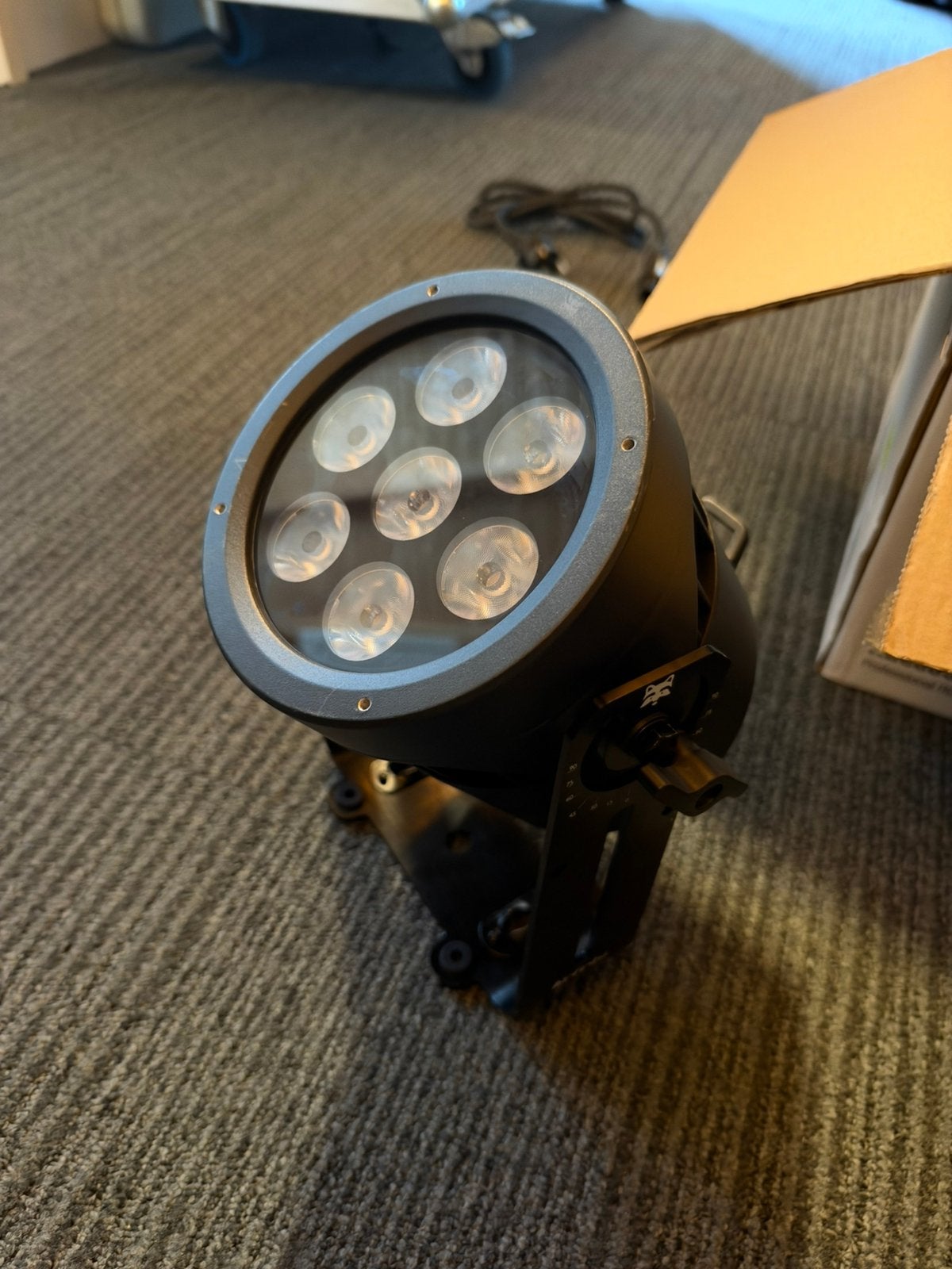 24 x Led par IP65 Infinity Raccoon Junior P7/4 incl lenzen, Muziek en Instrumenten, Ophalen, Zo goed als nieuw, Licht