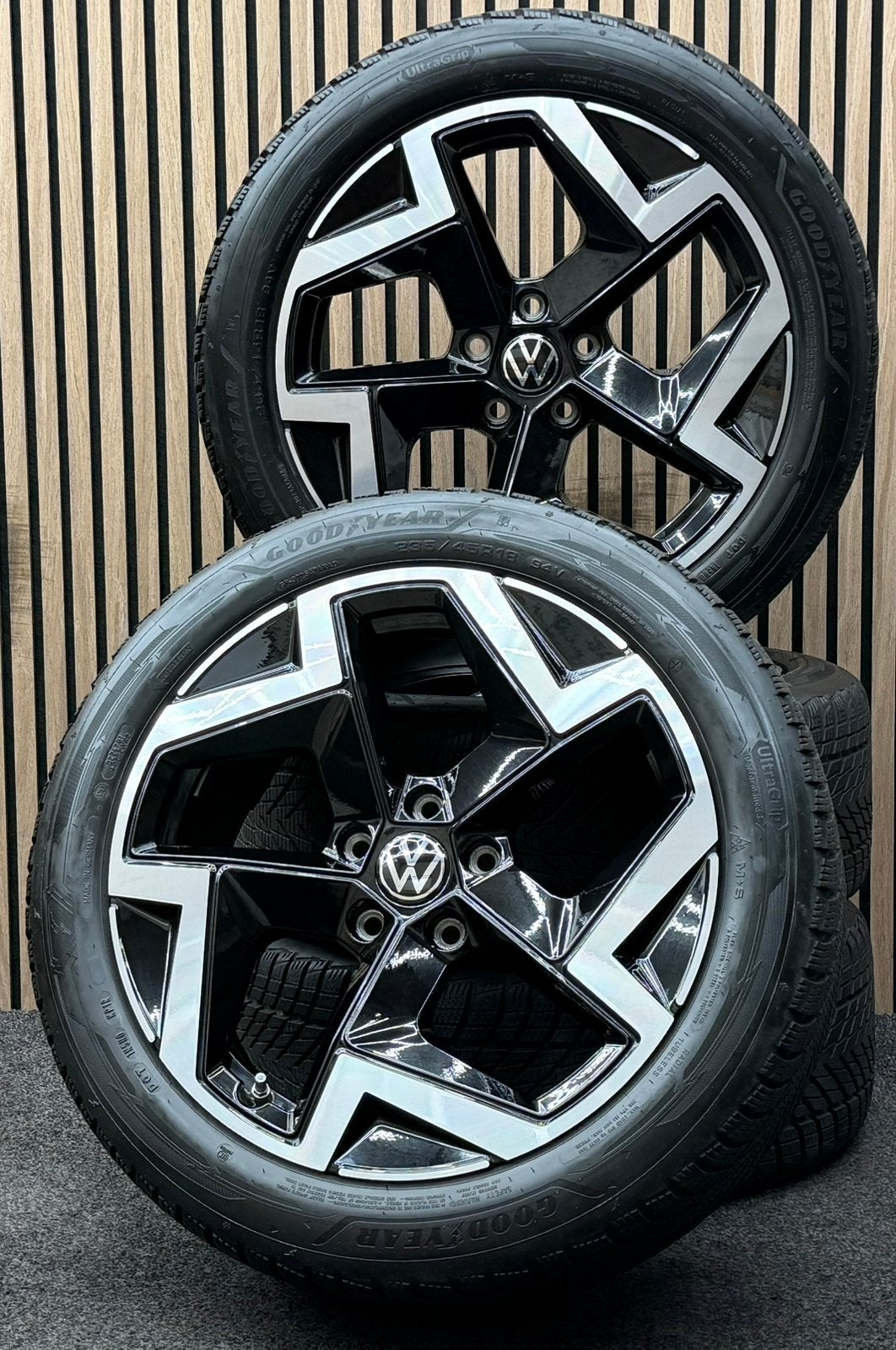 WINTER! Originele 18 inch VW Passat Coventry 5x112 Goodyear, Auto-onderdelen, Ophalen, 18 inch, ., Banden en Velgen
