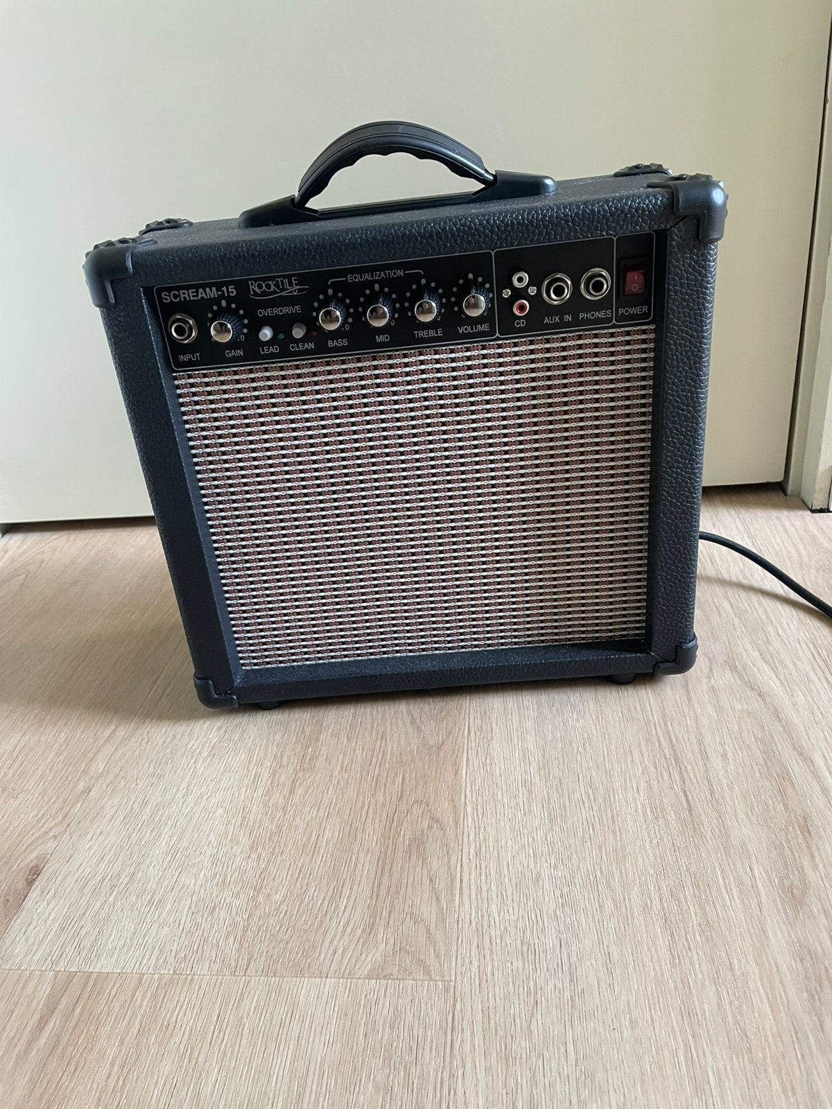 Rocktile Scream-15 gitaarversterker, Ophalen, Nieuw, Minder dan 50 watt