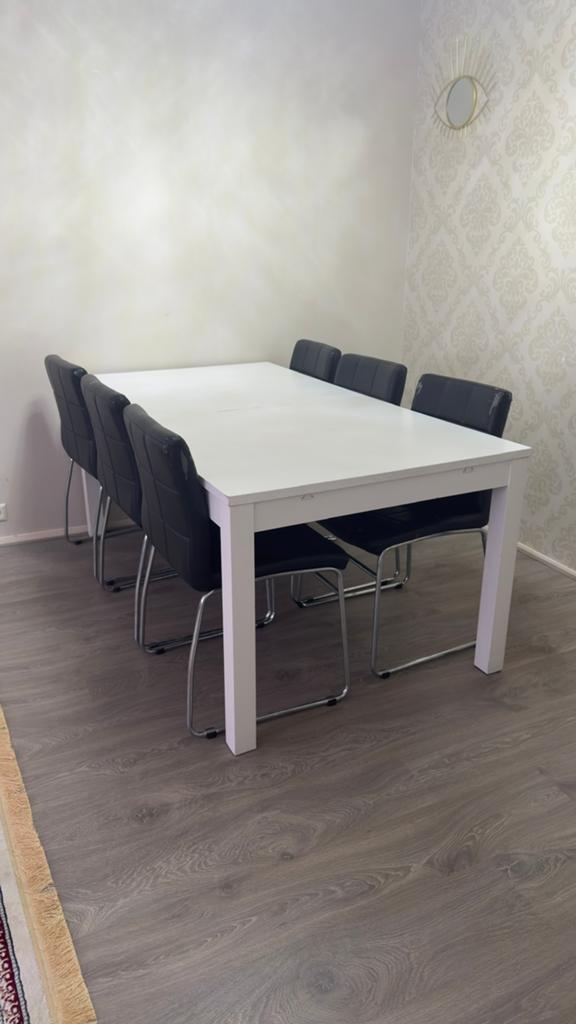 Tafel eten een stoelen, Huis en Inrichting, Tafels | Eettafels, Ophalen of Verzenden, Rechthoekig, 50 tot 100 cm