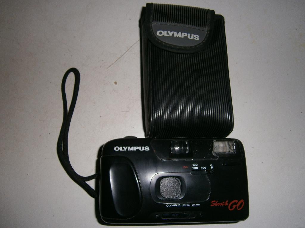 Olympus Shoot & Go analoog fototoestel + hoes en lus. Schade, Audio, Tv en Foto, Fotocamera's Analoog, Ophalen, Gebruikt, Compact