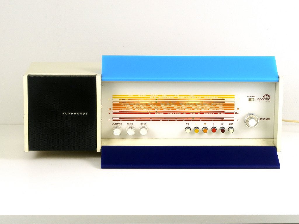 Spectra Futura M radio by Raymond Loewy voor nordmende, Ophalen of Verzenden, Gebruikt, Radio