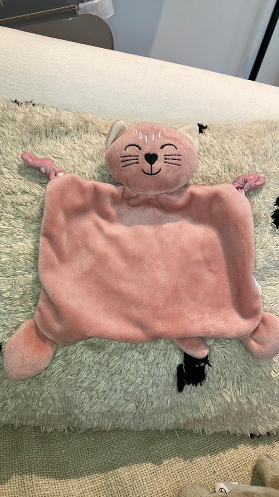 Hema poes roze knuffeldoekje, Ophalen of Verzenden, Zo goed als nieuw