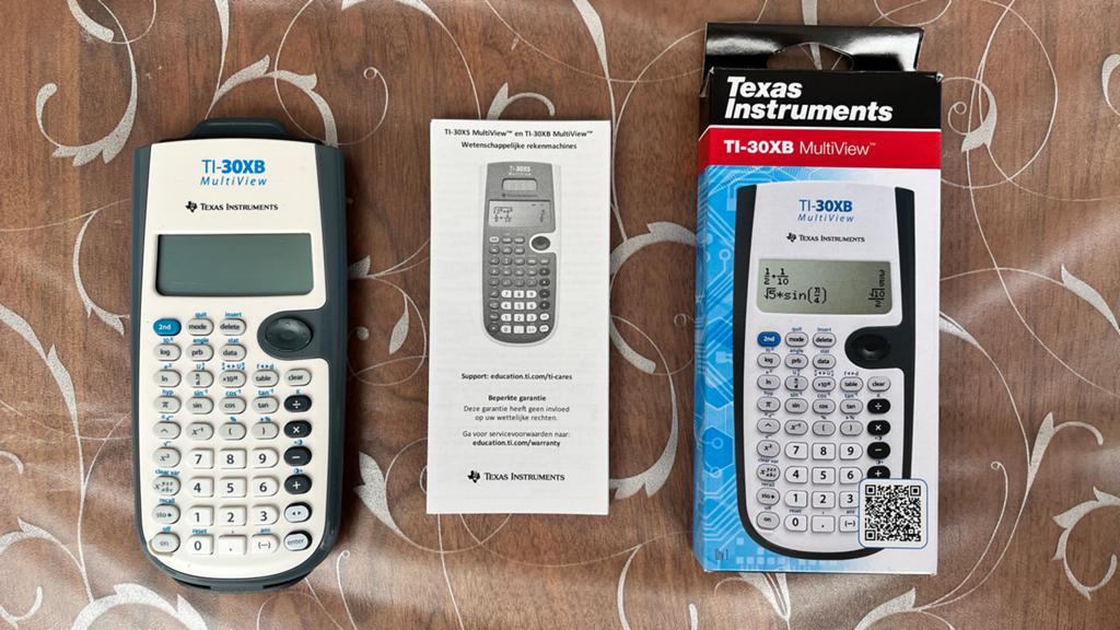Wetenschappelijke rekenmachine Texas Instruments TI-30XB, Ophalen of Verzenden, Grafische rekenmachine, Zo goed als nieuw